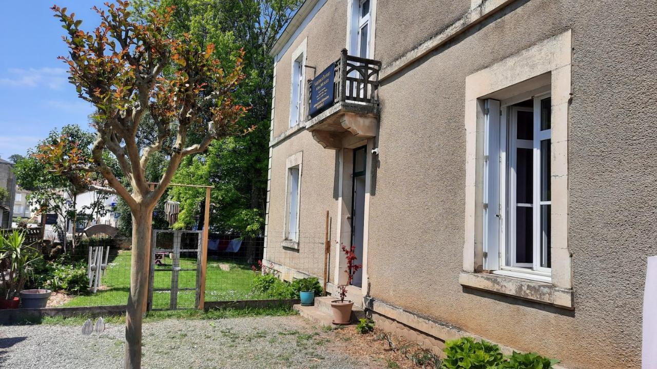 Bed and Breakfast Le Pas Sage La Caillère Exterior foto